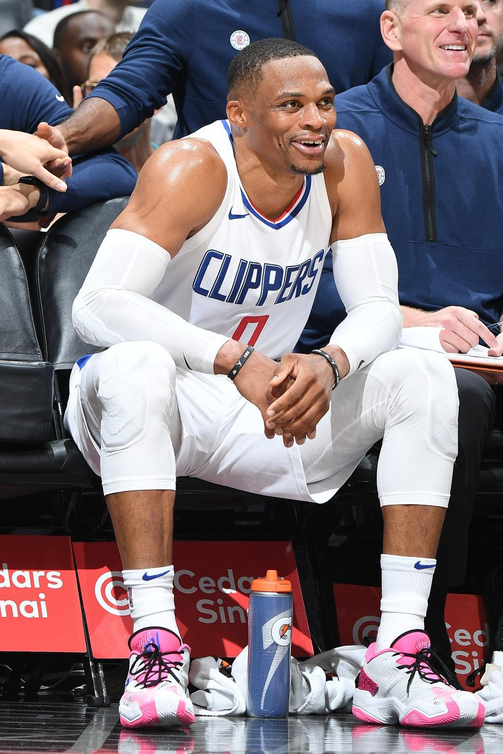 包含费内巴切主帅放话:足总杯四强战必胜圣安东尼奥马刺,姆巴佩冷笑回应的词条 包含费内巴切主帅放话:足总杯四强战必胜圣安东尼奥马刺,姆巴佩冷笑回应的词条